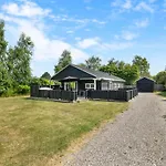 Holiday home Anouk - 700m From The Sea By Interhome Humble